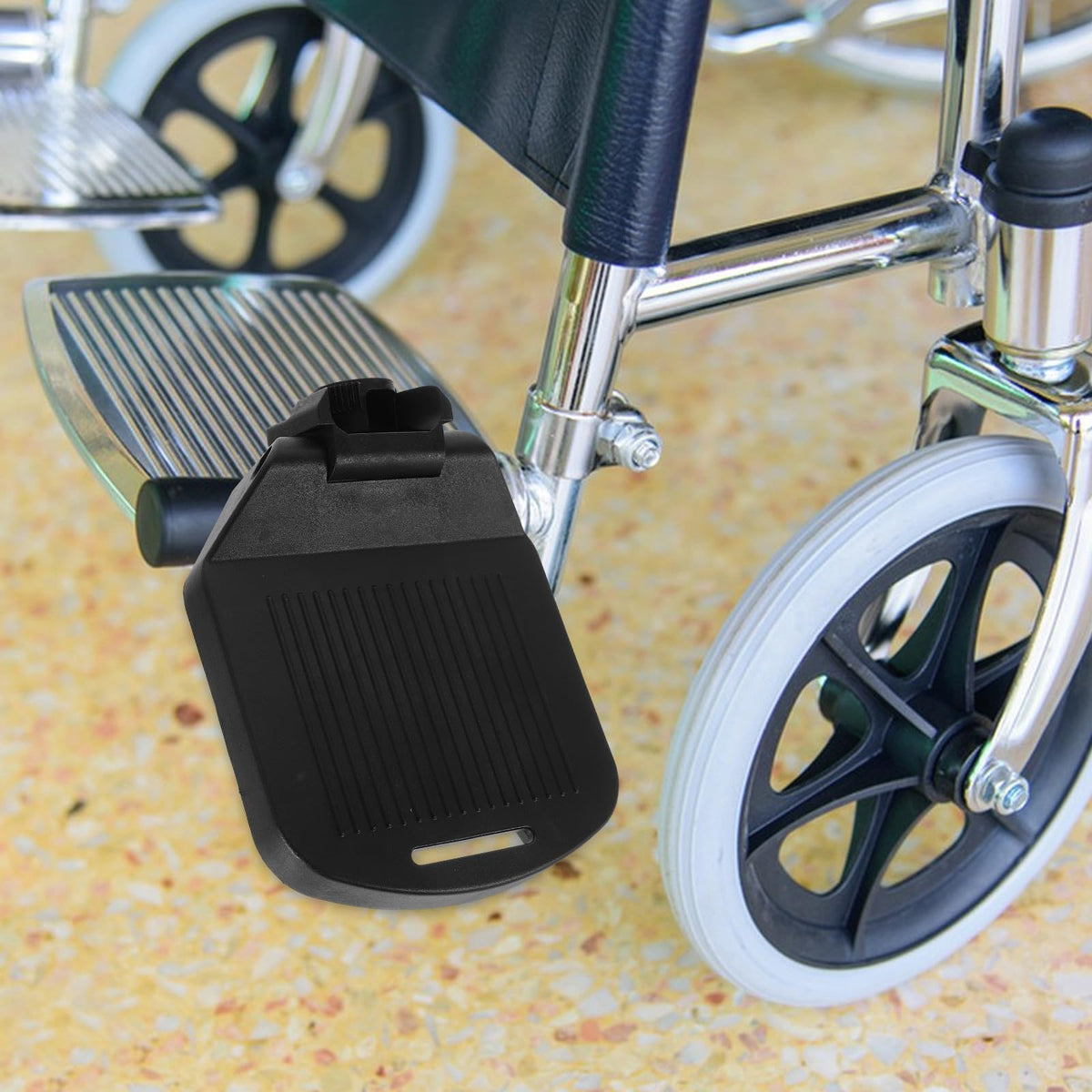 2pcs Adjustable Heavy Duty Wheelchair Footrest S2119